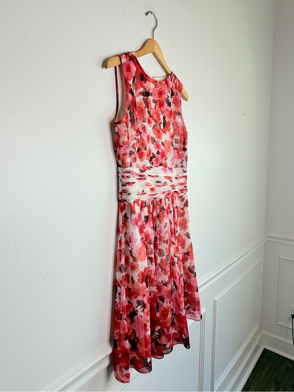 LAUREN Ralph Lauren Vibrant Floral Ruched Sleeveless Midi Dress Women’s Size 4 - Picture 8 of 13